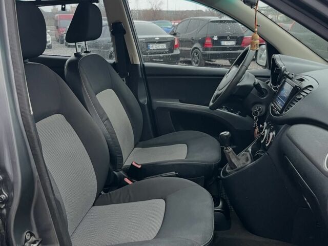 Серый Хендай и10, объемом двигателя 0 л и пробегом 156 тыс. км за 3999 $, фото 6 на Automoto.ua