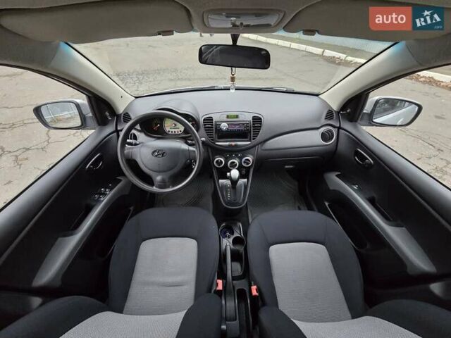 Серый Хендай и10, объемом двигателя 1.07 л и пробегом 134 тыс. км за 4999 $, фото 21 на Automoto.ua