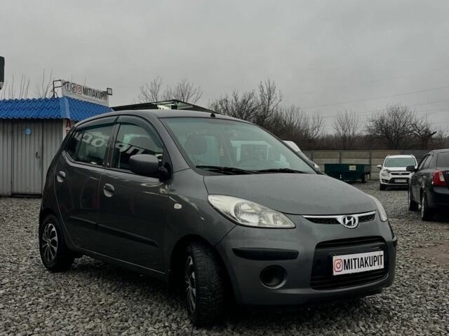 Серый Хендай и10, объемом двигателя 0 л и пробегом 156 тыс. км за 3999 $, фото 2 на Automoto.ua