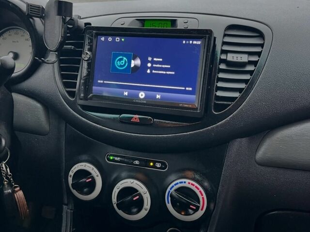 Серый Хендай и10, объемом двигателя 0 л и пробегом 156 тыс. км за 3999 $, фото 8 на Automoto.ua