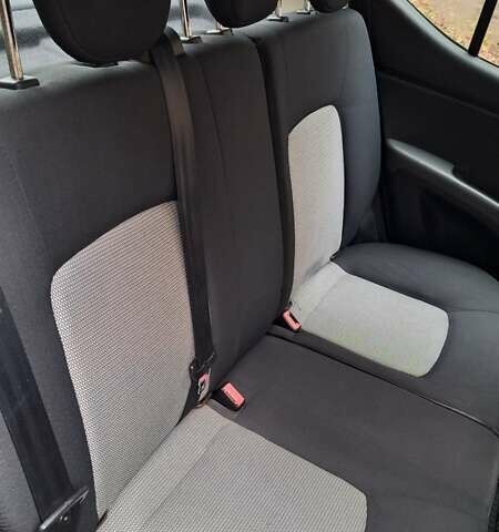 Серый Хендай и10, объемом двигателя 1.09 л и пробегом 111 тыс. км за 4800 $, фото 6 на Automoto.ua