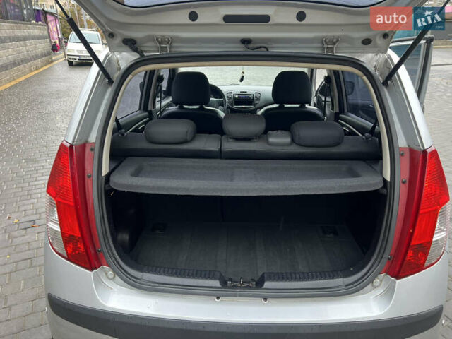 Хендай и10 2008 в Одессе на Automoto.ua Серый Хендай и10, объемом двигателя 1.09 л и пробегом 88 тыс. км за 4850 $, фото 13 на Automoto.ua