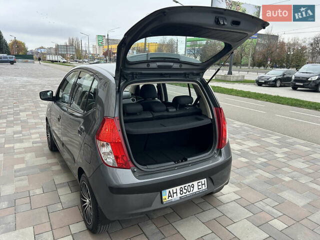 Серый Хендай и10, объемом двигателя 1.1 л и пробегом 50 тыс. км за 7999 $, фото 17 на Automoto.ua