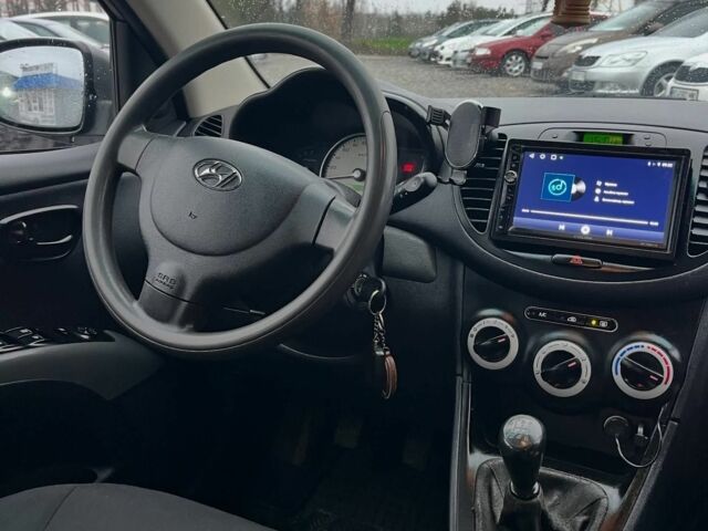 Серый Хендай и10, объемом двигателя 0 л и пробегом 156 тыс. км за 3999 $, фото 9 на Automoto.ua