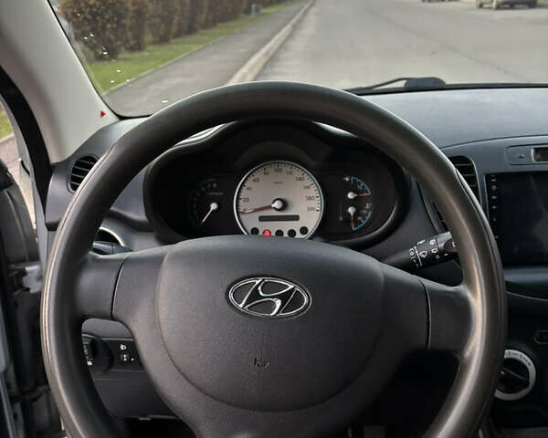 Серый Хендай и10, объемом двигателя 1.2 л и пробегом 166 тыс. км за 4800 $, фото 18 на Automoto.ua