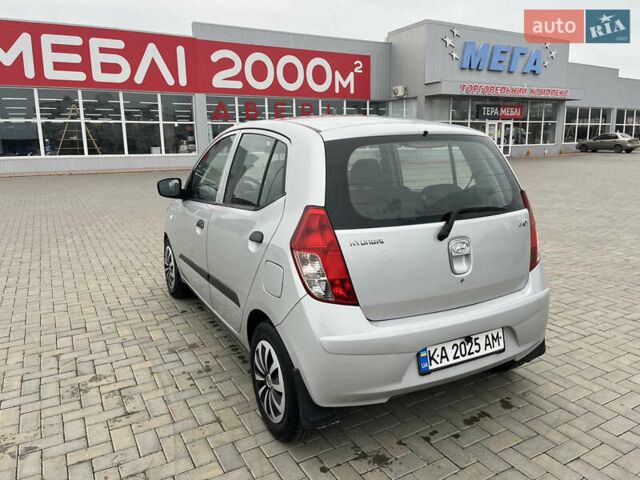 Сірий Хендай і10, об'ємом двигуна 1.09 л та пробігом 219 тис. км за 3800 $, фото 4 на Automoto.ua