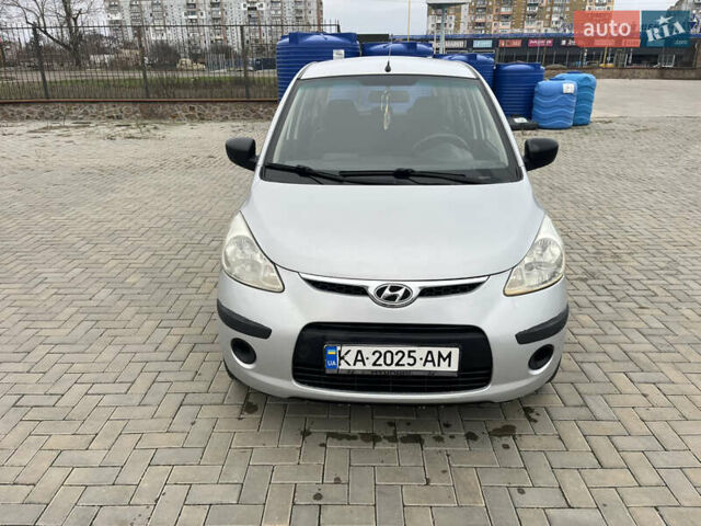 Сірий Хендай і10, об'ємом двигуна 1.09 л та пробігом 219 тис. км за 3800 $, фото 2 на Automoto.ua