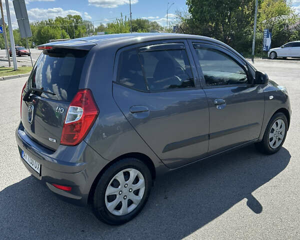 Серый Хендай и10, объемом двигателя 1.25 л и пробегом 152 тыс. км за 6700 $, фото 4 на Automoto.ua