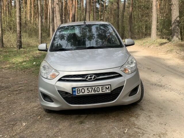 Серый Хендай и10, объемом двигателя 1.1 л и пробегом 103 тыс. км за 6500 $, фото 1 на Automoto.ua