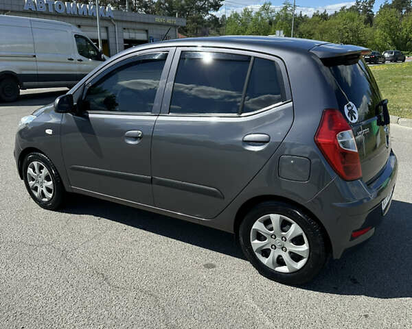 Серый Хендай и10, объемом двигателя 1.25 л и пробегом 152 тыс. км за 6700 $, фото 6 на Automoto.ua