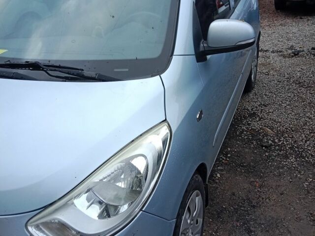 Хендай и10 2012 в Броварах на Automoto.ua Серый Хендай и10, объемом двигателя 1.1 л и пробегом 134 тыс. км за 5034 $, фото 2 на Automoto.ua