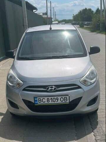 Серый Хендай и10, объемом двигателя 1.09 л и пробегом 157 тыс. км за 4800 $, фото 1 на Automoto.ua