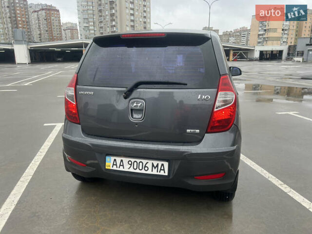 Серый Хендай и10, объемом двигателя 1.25 л и пробегом 240 тыс. км за 5600 $, фото 11 на Automoto.ua