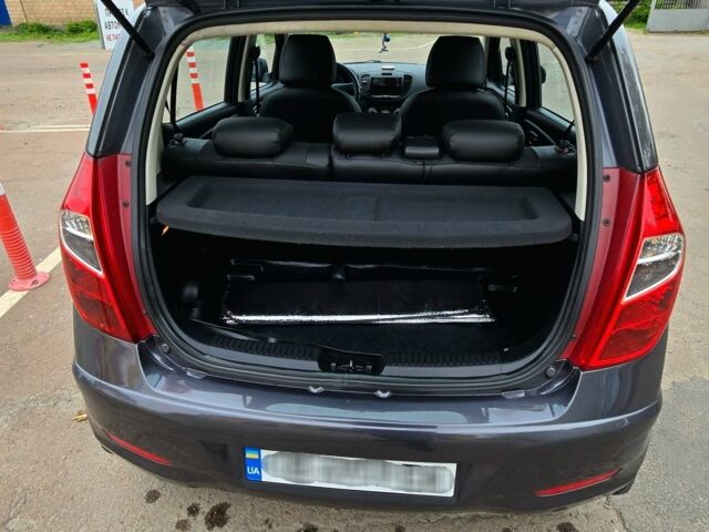 Сірий Хендай і10, об'ємом двигуна 1.1 л та пробігом 157 тис. км за 7800 $, фото 2 на Automoto.ua