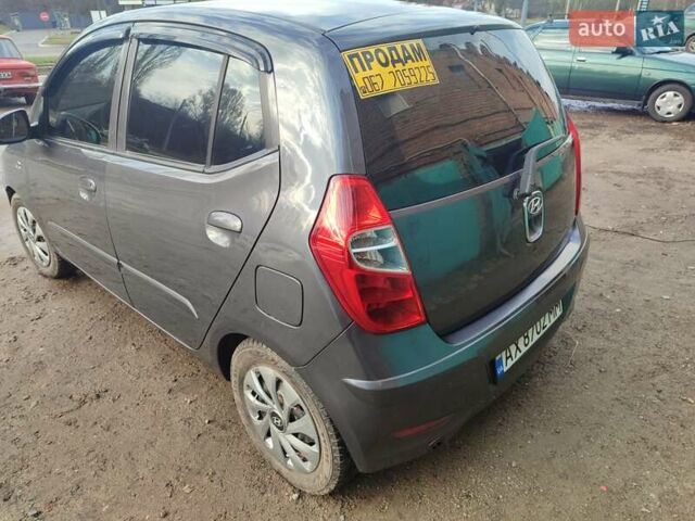 Сірий Хендай і10, об'ємом двигуна 1.09 л та пробігом 120 тис. км за 6200 $, фото 3 на Automoto.ua