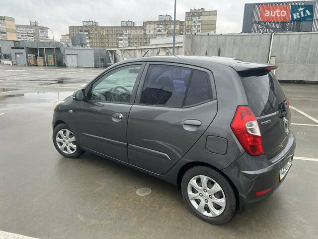 Серый Хендай и10, объемом двигателя 1.25 л и пробегом 240 тыс. км за 5600 $, фото 13 на Automoto.ua