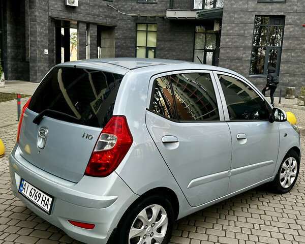 Сірий Хендай і10, об'ємом двигуна 1.09 л та пробігом 143 тис. км за 3999 $, фото 4 на Automoto.ua