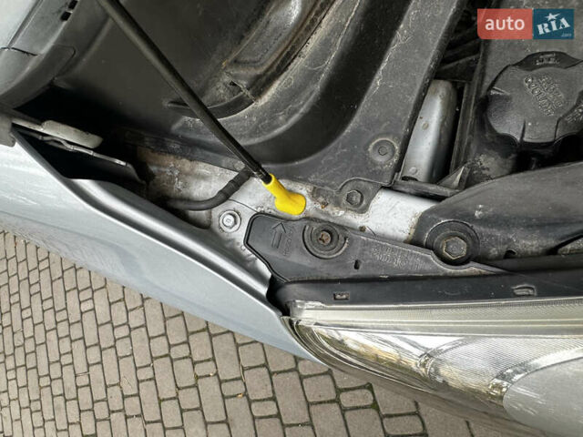Сірий Хендай і10, об'ємом двигуна 1.09 л та пробігом 143 тис. км за 3999 $, фото 21 на Automoto.ua