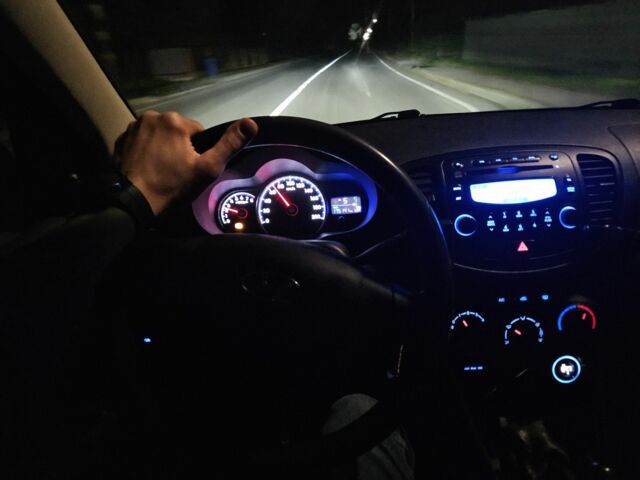 Серый Хендай и10, объемом двигателя 1.1 л и пробегом 174 тыс. км за 4500 $, фото 22 на Automoto.ua