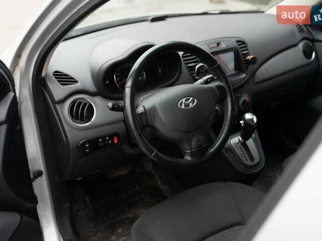 Серый Хендай и10, объемом двигателя 1.25 л и пробегом 97 тыс. км за 6490 $, фото 14 на Automoto.ua