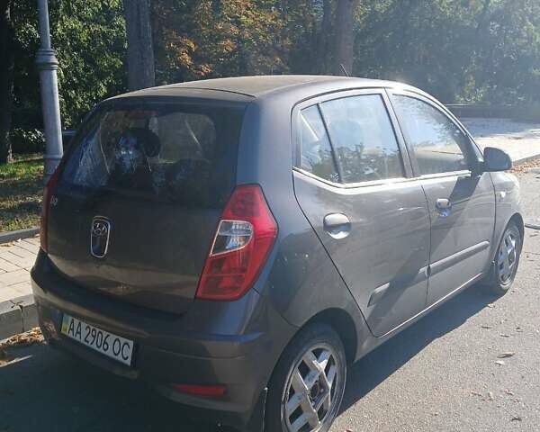 Хендай и10 2013 в Киеве на Automoto.ua Серый Хендай и10, объемом двигателя 1.09 л и пробегом 101 тыс. км за 5200 $, фото 5 на Automoto.ua