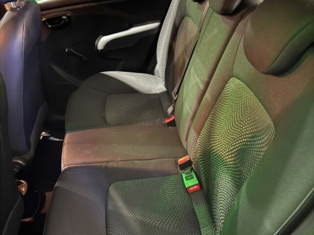 Сірий Хендай і10, об'ємом двигуна 1.1 л та пробігом 76 тис. км за 7599 $, фото 11 на Automoto.ua