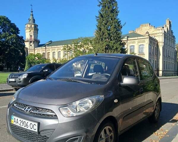 Хендай и10 2013 в Киеве на Automoto.ua Серый Хендай и10, объемом двигателя 1.09 л и пробегом 101 тыс. км за 5200 $, фото 6 на Automoto.ua