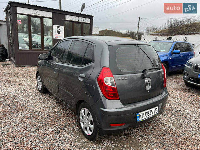 Серый Хендай и10, объемом двигателя 1.09 л и пробегом 159 тыс. км за 5400 $, фото 4 на Automoto.ua