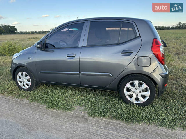 Сірий Хендай і10, об'ємом двигуна 1.09 л та пробігом 157 тис. км за 5400 $, фото 12 на Automoto.ua