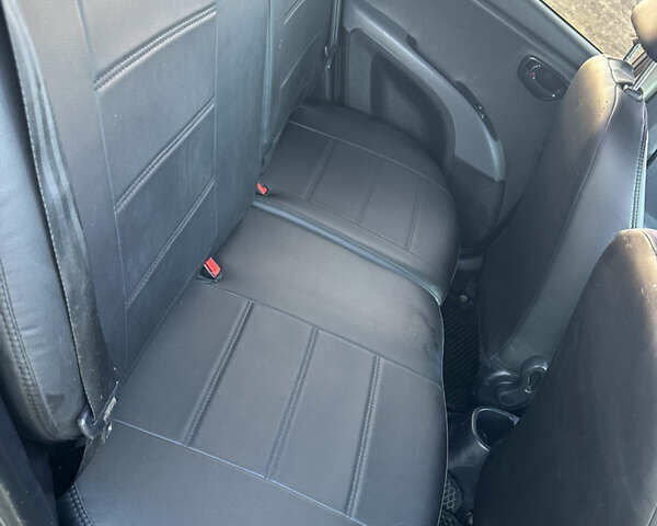 Сірий Хендай і10, об'ємом двигуна 1.09 л та пробігом 157 тис. км за 5400 $, фото 21 на Automoto.ua