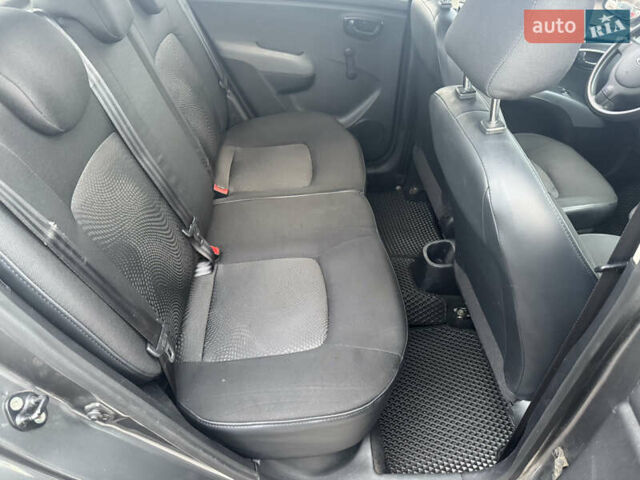 Серый Хендай и10, объемом двигателя 1.09 л и пробегом 130 тыс. км за 5700 $, фото 18 на Automoto.ua