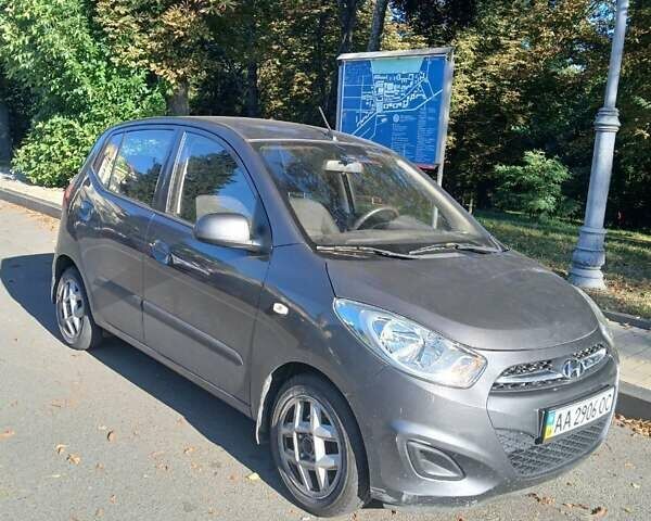 Хендай и10 2013 в Киеве на Automoto.ua Серый Хендай и10, объемом двигателя 1.09 л и пробегом 101 тыс. км за 5200 $, фото 9 на Automoto.ua
