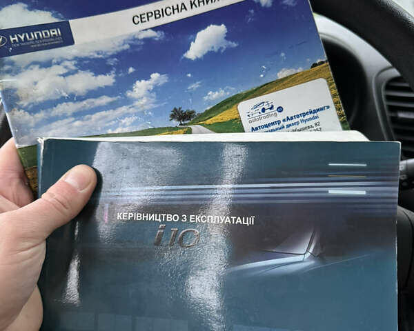 Серый Хендай и10, объемом двигателя 1.09 л и пробегом 96 тыс. км за 5599 $, фото 17 на Automoto.ua