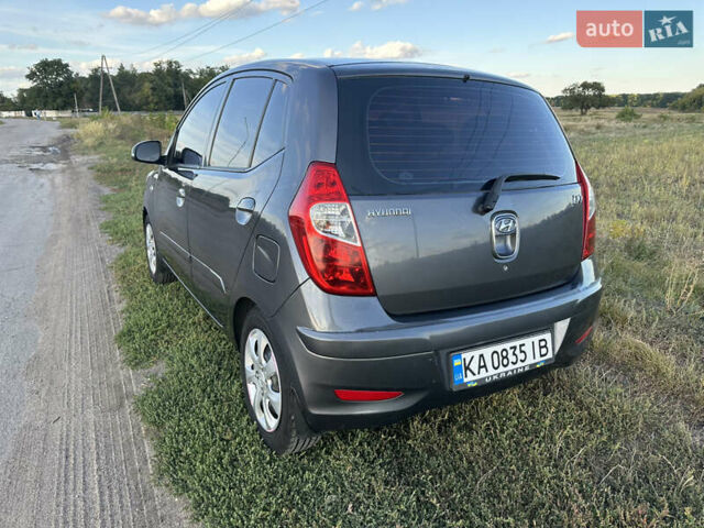 Сірий Хендай і10, об'ємом двигуна 1.09 л та пробігом 157 тис. км за 5400 $, фото 13 на Automoto.ua