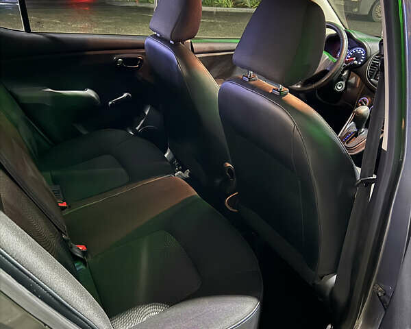 Серый Хендай и10, объемом двигателя 1.1 л и пробегом 76 тыс. км за 7550 $, фото 21 на Automoto.ua