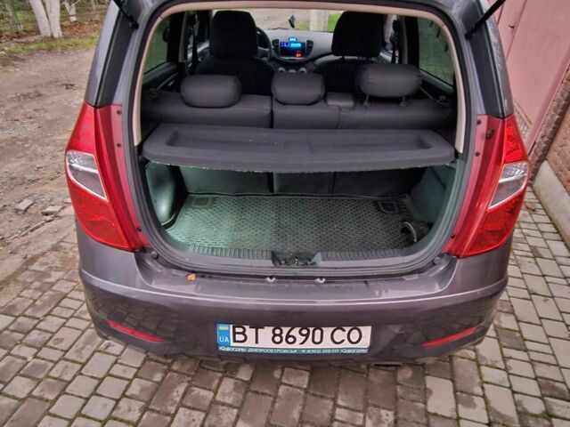 Сірий Хендай і10, об'ємом двигуна 1.1 л та пробігом 129 тис. км за 5500 $, фото 6 на Automoto.ua