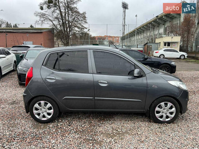 Серый Хендай и10, объемом двигателя 1.09 л и пробегом 159 тыс. км за 5400 $, фото 7 на Automoto.ua