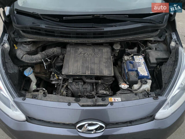 Серый Хендай и10, объемом двигателя 1 л и пробегом 202 тыс. км за 6800 $, фото 15 на Automoto.ua