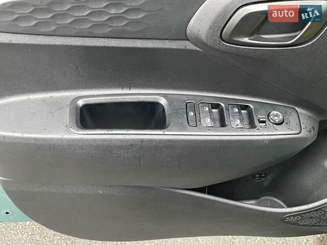 Хендай и10 2022 в Киеве на Automoto.ua Серый Хендай и10, объемом двигателя 1.2 л и пробегом 30 тыс. км за 15500 $, фото 34 на Automoto.ua