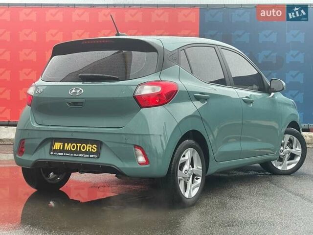 Хендай и10 2022 в Киеве на Automoto.ua Серый Хендай и10, объемом двигателя 1.2 л и пробегом 30 тыс. км за 15500 $, фото 2 на Automoto.ua