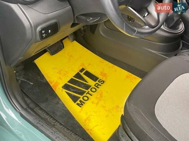 Хендай и10 2022 в Киеве на Automoto.ua Серый Хендай и10, объемом двигателя 1.2 л и пробегом 30 тыс. км за 15500 $, фото 33 на Automoto.ua