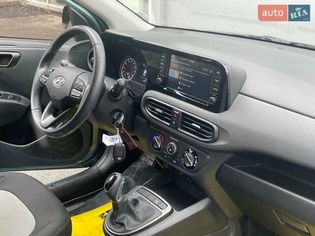 Хендай и10 2022 в Киеве на Automoto.ua Серый Хендай и10, объемом двигателя 1.2 л и пробегом 30 тыс. км за 15500 $, фото 54 на Automoto.ua