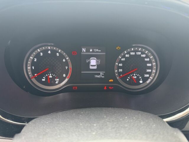 Серый Хендай и10, объемом двигателя 1.2 л и пробегом 19 тыс. км за 16500 $, фото 6 на Automoto.ua