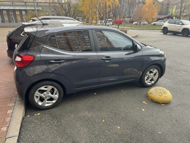 Серый Хендай и10, объемом двигателя 1.2 л и пробегом 19 тыс. км за 16500 $, фото 2 на Automoto.ua