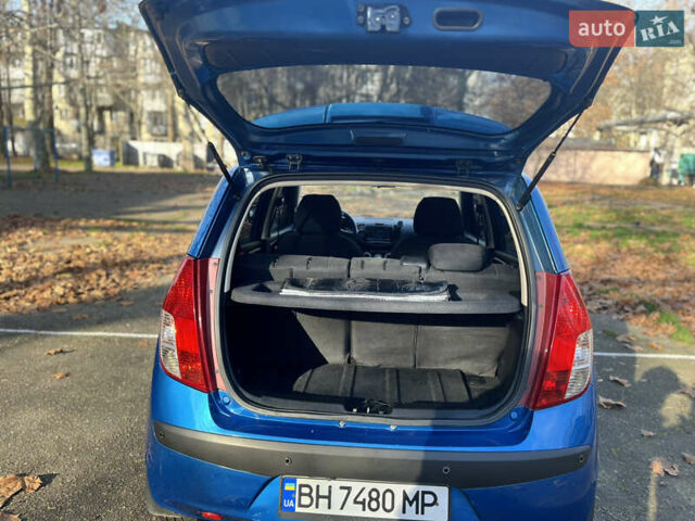 Синий Хендай и10, объемом двигателя 1.2 л и пробегом 189 тыс. км за 5200 $, фото 5 на Automoto.ua