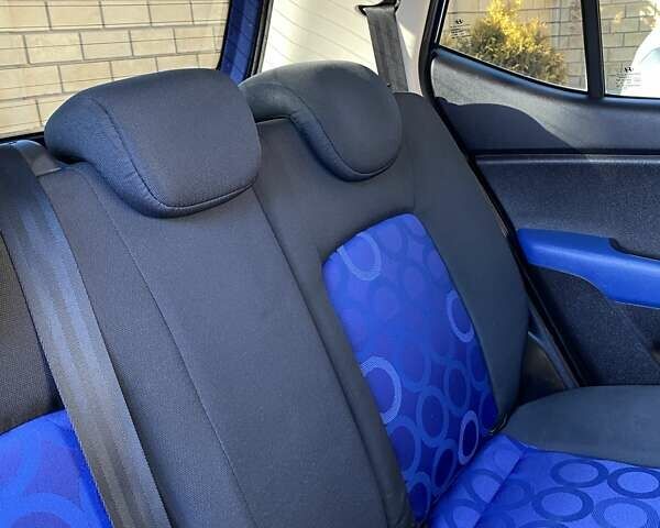 Синій Хендай і10, об'ємом двигуна 1.25 л та пробігом 127 тис. км за 4400 $, фото 19 на Automoto.ua