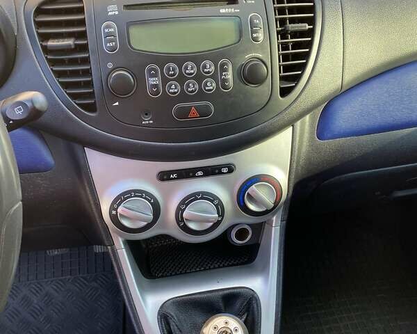 Синій Хендай і10, об'ємом двигуна 1.25 л та пробігом 127 тис. км за 4400 $, фото 15 на Automoto.ua