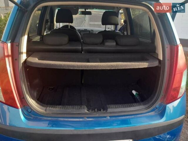 Синий Хендай и10, объемом двигателя 1.2 л и пробегом 125 тыс. км за 5700 $, фото 6 на Automoto.ua