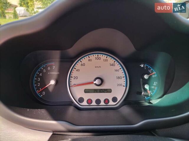 Синий Хендай и10, объемом двигателя 1.09 л и пробегом 141 тыс. км за 5800 $, фото 6 на Automoto.ua