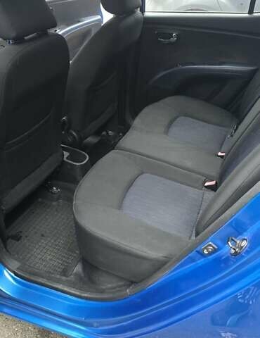 Синий Хендай и10, объемом двигателя 1.25 л и пробегом 133 тыс. км за 6000 $, фото 18 на Automoto.ua